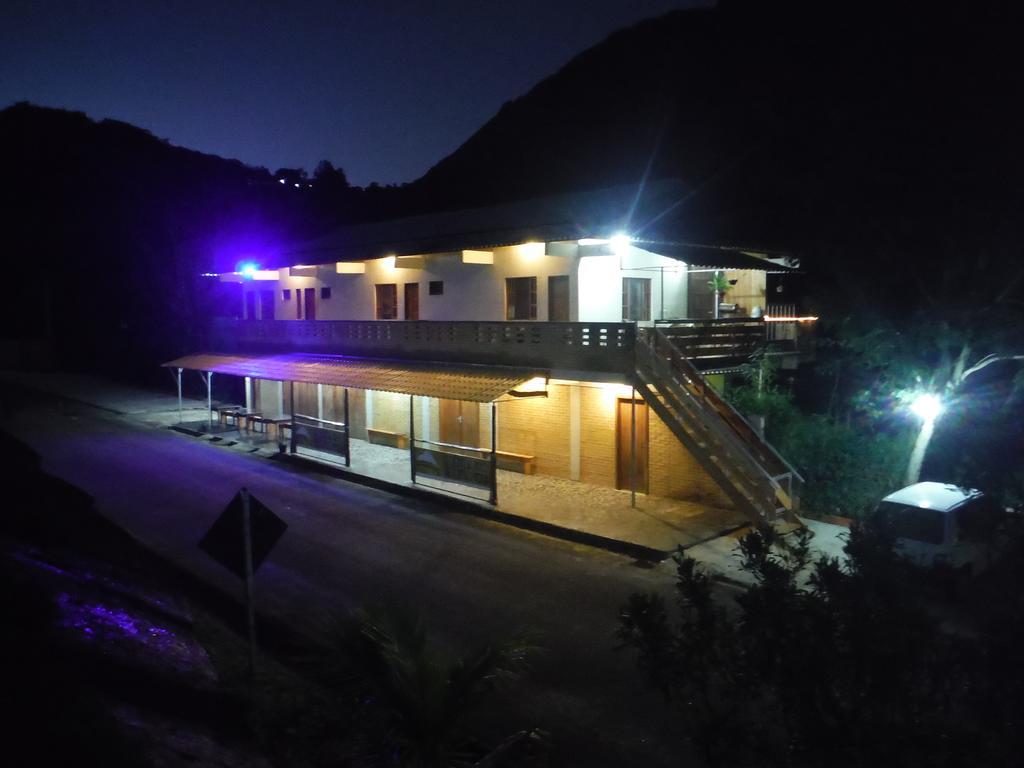 Residencia Pedra Do Elefante Hotel Guarapari Eksteriør billede